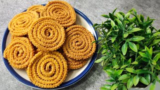 चावल के आटे और बेसन की चकली, Chakli Recipe, Rice Flour Chakli, Diwali Snacks, Diwali Recipes