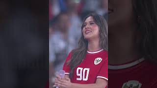 RAISA (Indonesia Pusaka \u0026 Berkibarlah Bendera Negeriku) - INDONESIA vs AUSTRALIA | Stadion Utama GBK