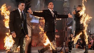 Akshay Kumar Sets Himself On Fire At The End Launch | Amazon Prime India