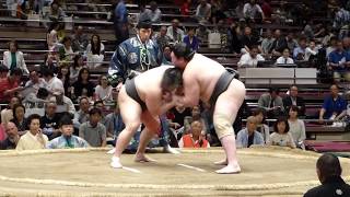 Kizaki (4-2) - Yago (5-1) , Sumo : Natsubasho '17