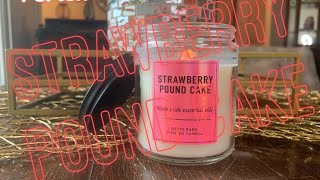 Bath \u0026 Body Works | Strawberry Pound Cake Single-Wick Candle Review | #bath\u0026bodyworks #whitebarn 🍓