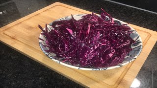 How to make Turkish Red Cabbage Salad (Kebab Shop Style)