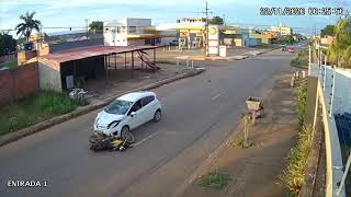 Acidente incrível no centro de Porto Velho.. Atenção imagens fortes.....