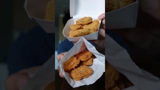 McNuggets VS Burger King nuggets (blind taste test) #mcdonalds #mcnuggets #burge