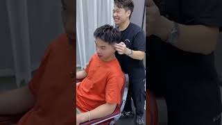 haircut teaching 男生個性挑染發型，你值得擁有。男生燙發發型推薦 男生發型重要性 精致男孩