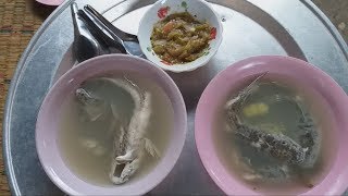 ต้มส้มปลาค่อใส่หมากขามน้อย กินเข้าเที่ยง《》ກິນຕົ້ມປາຄໍ່ນຳກັນເດີພີ່ນ້ອງ