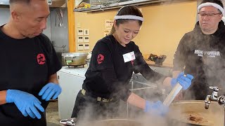 ラーメン屋で活躍する女性急増中！スープ管理、麺上げ、接客何でもこなします！