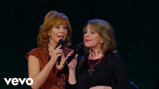 Reba McEntire - I'll Fly Away (Live At Ryman Auditorium, Nashville, TN / 2017)