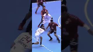 #handball #håndbold Mikkel Hansen making magic pass to line back player 🎯