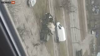 Russian Soldiers Ambushed, tank smashes car, driver rescued.