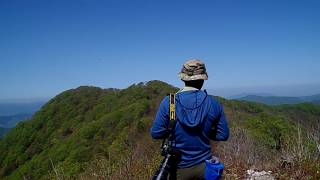 ＧＷ・横山岳西峰～東峰の中間ピークから