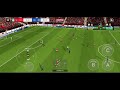 sesuai gambar game play dream league soccer 2025