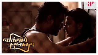 Madhavan Shraddha Love Scene | Vikram Vedha Movie | Madhavan decides to check on a gangster Vedha