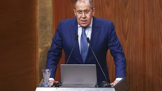 Ministro dos Negócios Estrangeiros da Rússia em operação diplomática no Egito