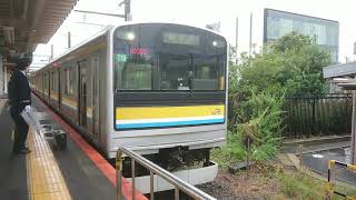 [車庫併設でも1面2線の駅] 205系1100番台 鶴見線海芝浦行き 弁天橋(JI-04)発車