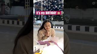 What an amazing start to my Birthday 💕 #birthdaycelebration #hellyshah