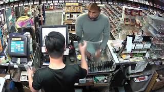 Brazen robber hits Buena Park gas station