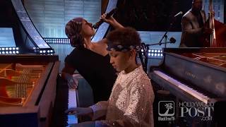 Alicia Keys brings her son Egypt up to play with her at iHeart Music Awards 2019