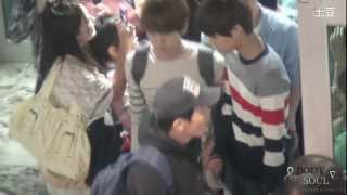 [FANCAM] 120908 KAIBEAK @ Gimpo Airport