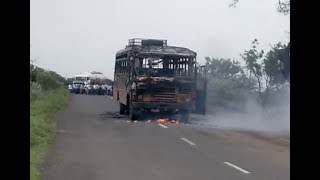 Maratha Morchya : Protesters Torched buses at solapur