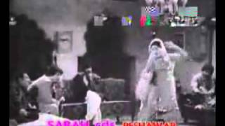 YouTube   old pashto songs  gulnar begum film nimgarray armaan