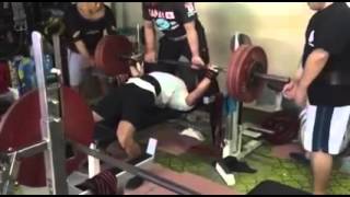 507 lb Raw Bench @ 162 lbs -  Daiki Kodama (230@73.7kgs)