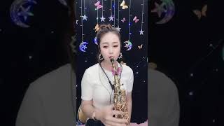 才艺小庆妹妹萨克斯演奏