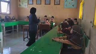 PEMBELAJARAN CIRI-CIRI MAKHLUK HIDUP KELAS 4 MI DARUL ULUM KARANGLO