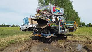 รถเกี่ยว🌾ป.เจริญ การช่าง แปลงนี้ดั้นสบายๆ ฝากติดตามกันด้วยครับCombine Harvester in Thailand