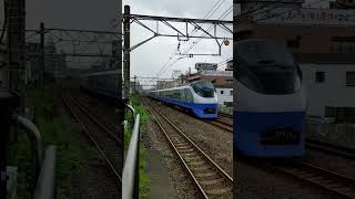 【唸る爆音モーター】新松戸駅を高速で通過するE657系K1編成【フレッシュひたち青ブルーオーシャン塗装】