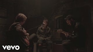 Nothing But Thieves - Lover, Please Stay (Live)