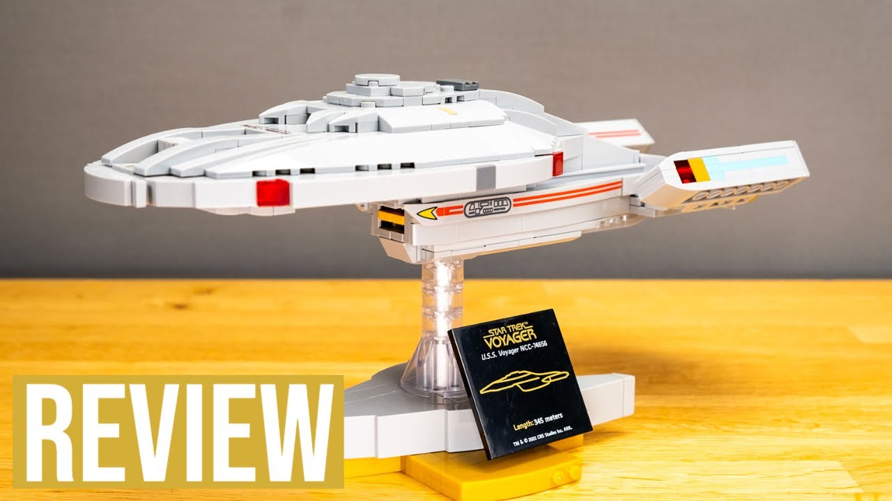 BlueBrixx STAR TREK™ USS Voyager NCC-74656 REVIEW | Set 104572 - YouTube