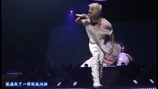 1 AM 새벽한시 + I Need A Girl (eng sub + 한국어 자막) - TAEYANG live 2017 White Night in Seoul 태양 라이브