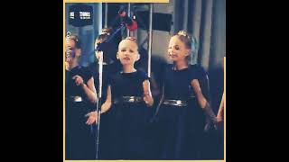 children's choir from Ukraine sings for World peace 🕊️