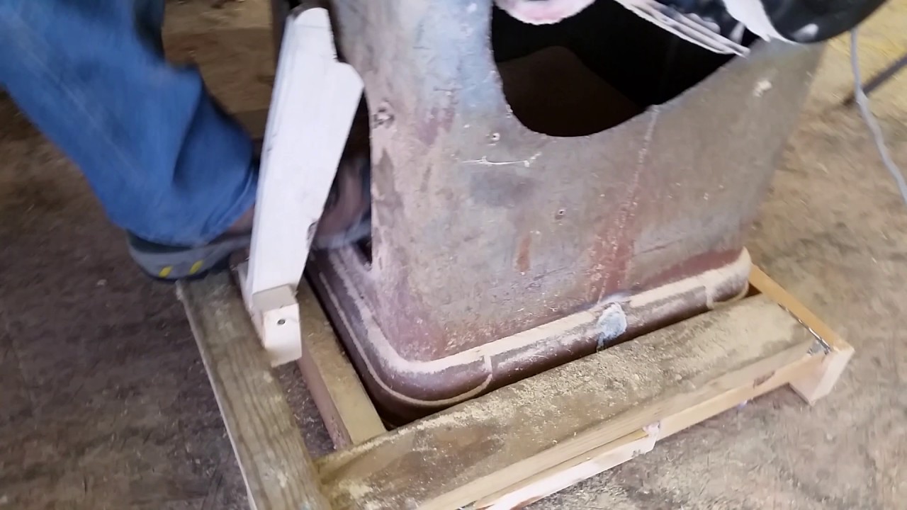 B&B Workshop: Tablesaw Mobile Base - YouTube