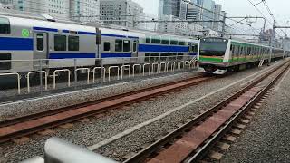 JR東日本E233系3000番台横コツE-09編成上野東京ライン・高崎線直通東京経由普通高崎行き高輪ゲートウェイ駅通過