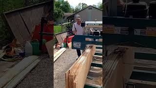 Milling Live Edges On Portable Sawmill