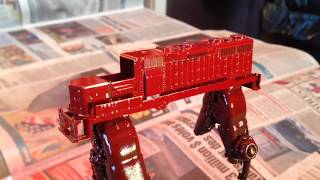 Painting an N scale locomotive CP Rail the easy way