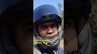 Road 🛣️ par police 🚨 se Ladi ho gaya 🤬🤬😡 ladki ke chakkar me #viralvideo #roadrage #funny #volg #tvs