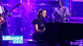 Norah Jones Pays Tribute to Chris Cornell, Covers 'Black Hole Sun' | Billboard News