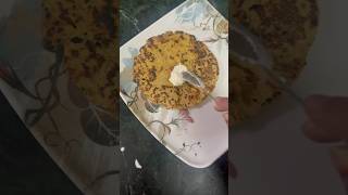 Mom making bajra ki roti with white makhan for me | #shorts #trendingaudio #makhan #bajrakiroti