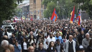 Армения: протесты с требованием отставки Пашиняна