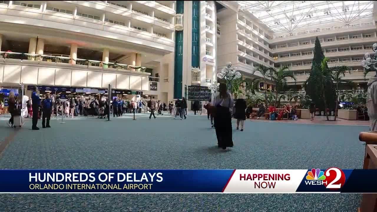 Passengers Traveling For Holidays See Flight Delays At Orlando ...