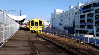 島原鉄道　島原外港行き３両編成諫早駅発車