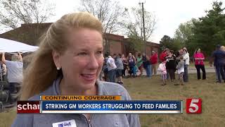 Striking General Motors workers turn to Spring Hill food pantry for relief