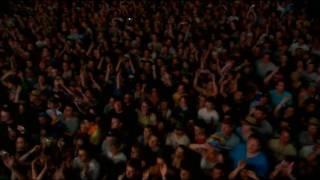 Muse - Feeling Good live @ Isle of Wight 2007 [HD]