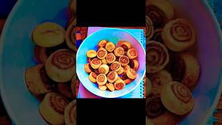 त्यौहार स्पेशल भाकरवाडी़ #recipe #ytshorts #viralvideo #viralshorts