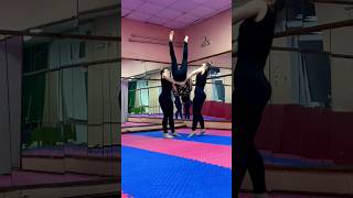 Acrobatic trick for three people!🥰  #acrobatic #gymnastic #stretching #sport #dance #dancer #train