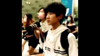 【TFBOYS王源】20140828 深圳返重庆(2)-王源Focus[飯拍：字母A-]