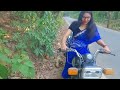 girl kickstart rajdoot and superhard revving 🔥🔥🔥 yamaha rajdoot rd rajdoot175 vintage dehradun